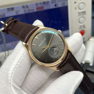 Jaeger-LeCoultre Master Ultra Thin Moon 1:1 Super Clone Luxury Watch 1057134803 - front view